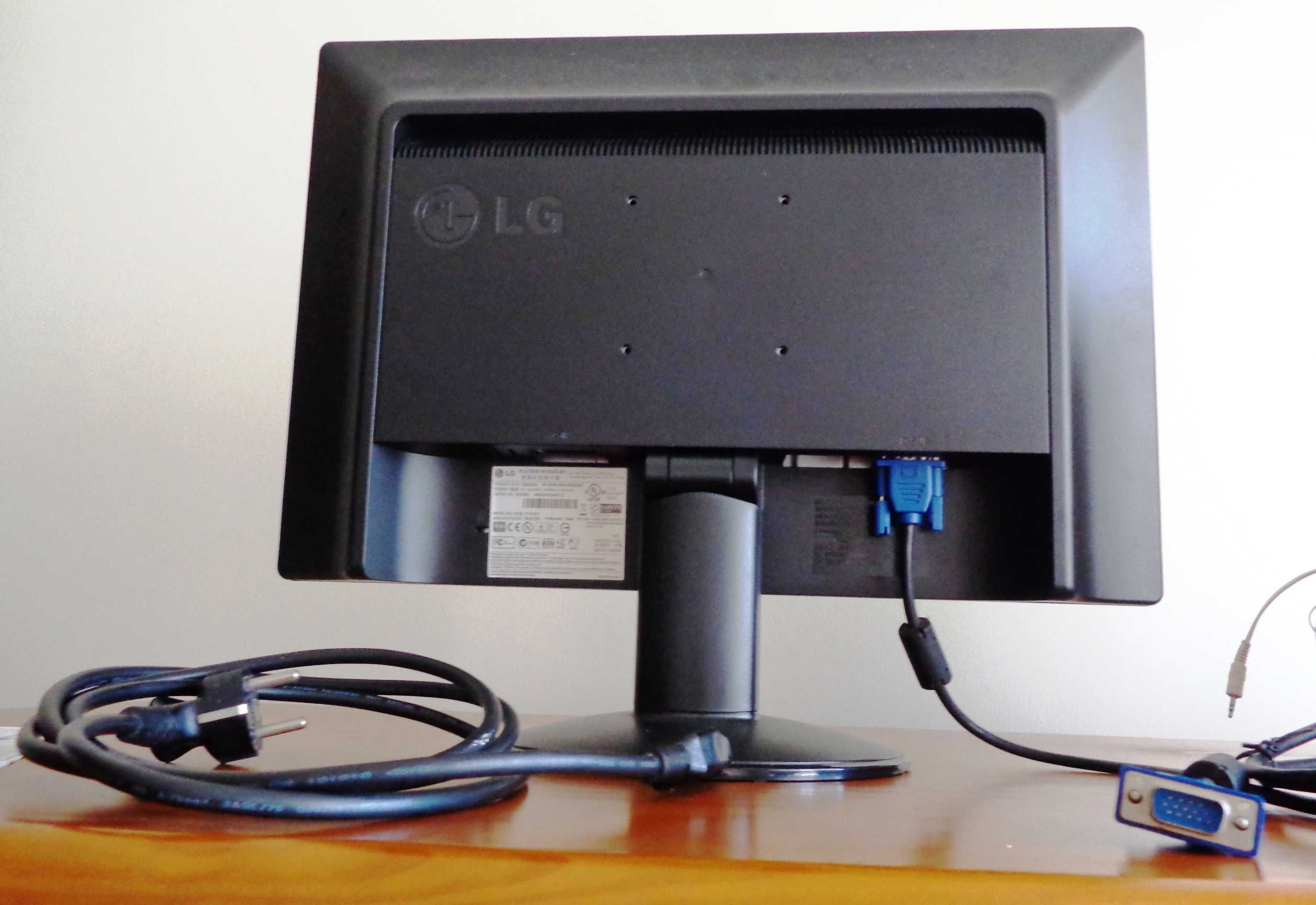 Monitor de ecrã plano LG FLATRON W19345