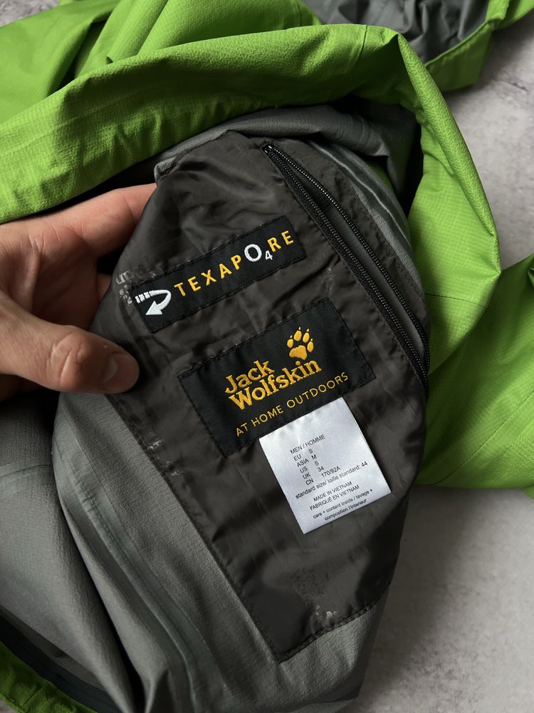 S(size) Чоловіча трекінгова мембрана куртка Jacke Wolfskin Texapore