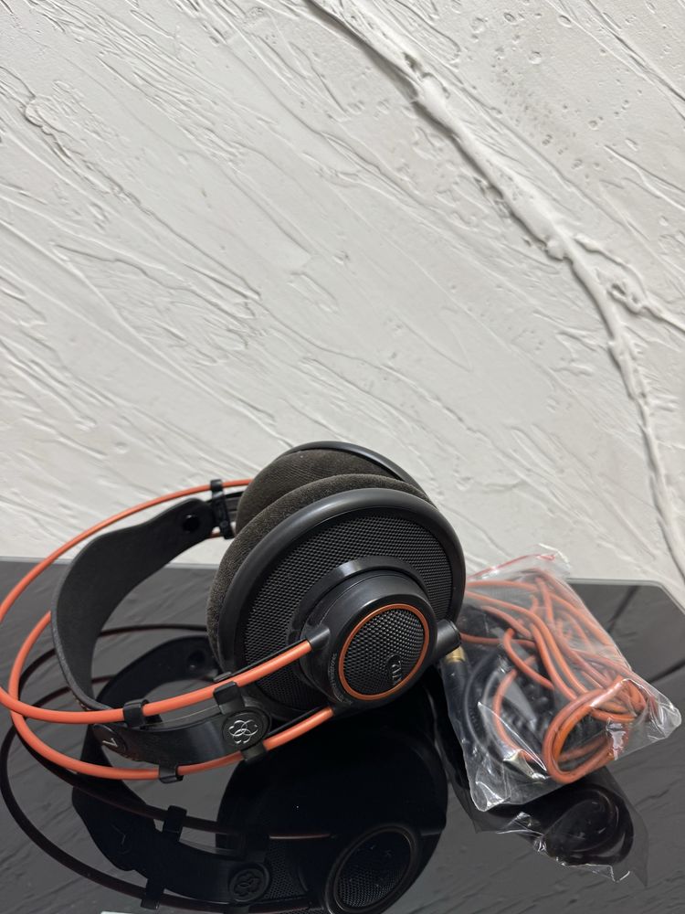 Profesjonalne Słuchawki AKG K712 PRO okazyjna cena przewodowe