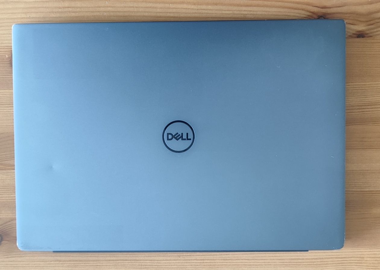 Dell Vostro 5490