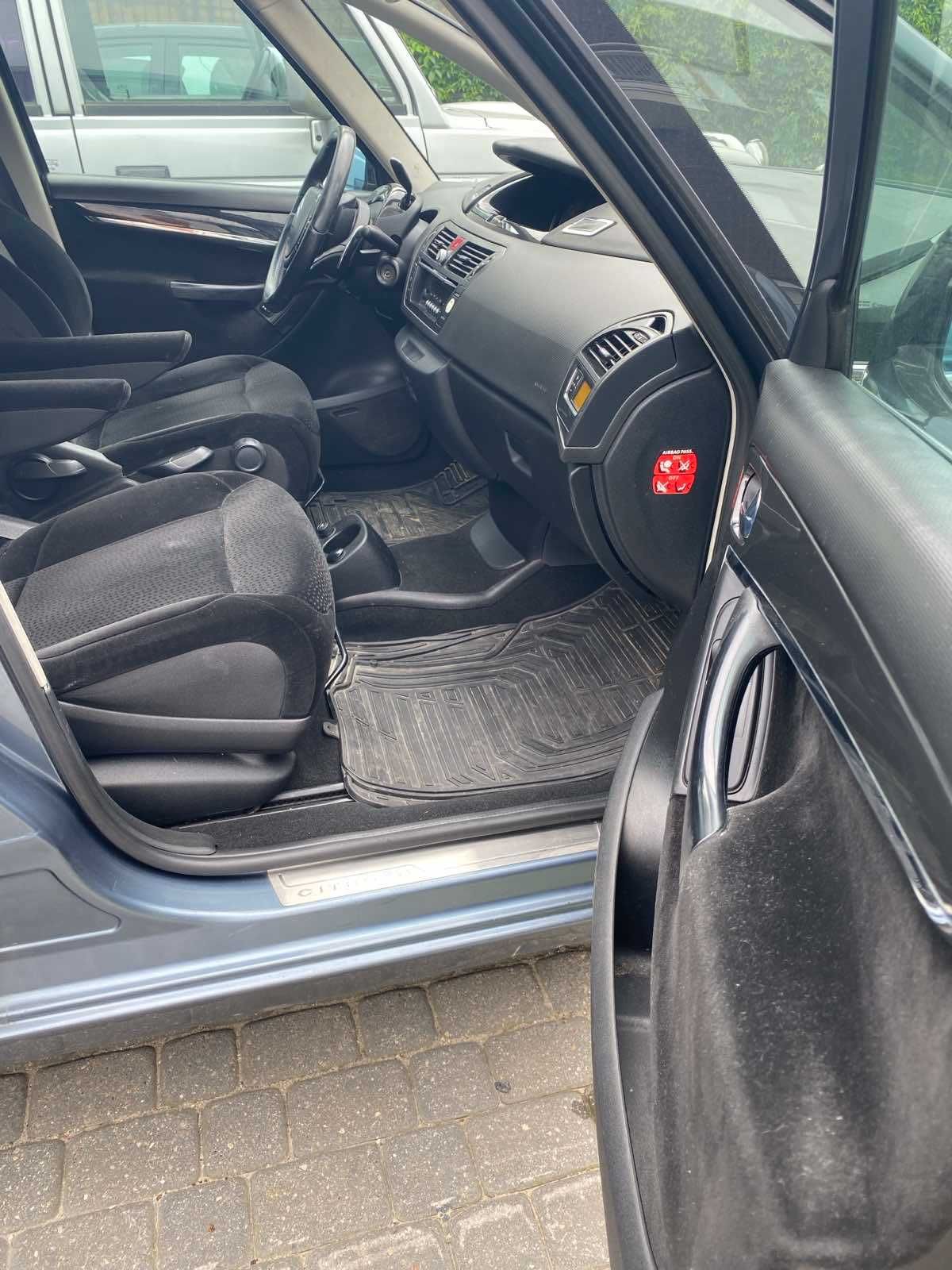 Citroen C4 Picasso EXCLUSIVE 2.0 HDI 140 KM Bogata wersja.