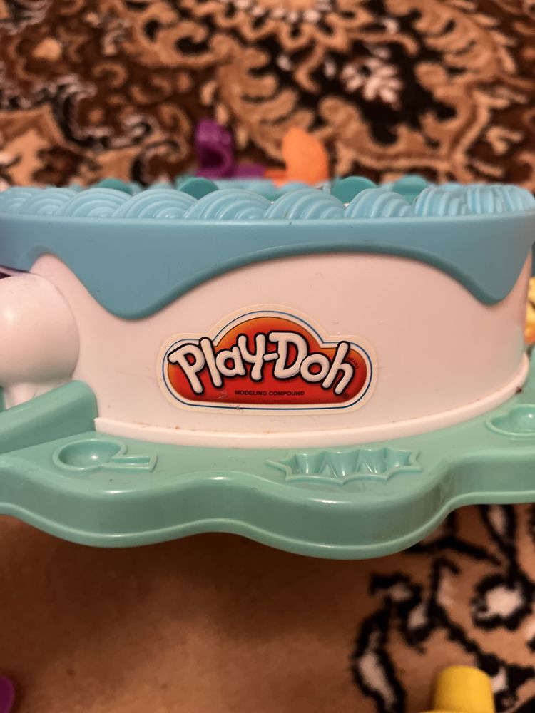 Play-Doh «Фабрика тортів»