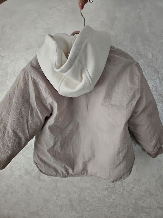 Курточка Zara весна/осінь