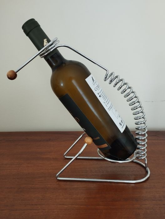 Suporte para garrafas de vinho