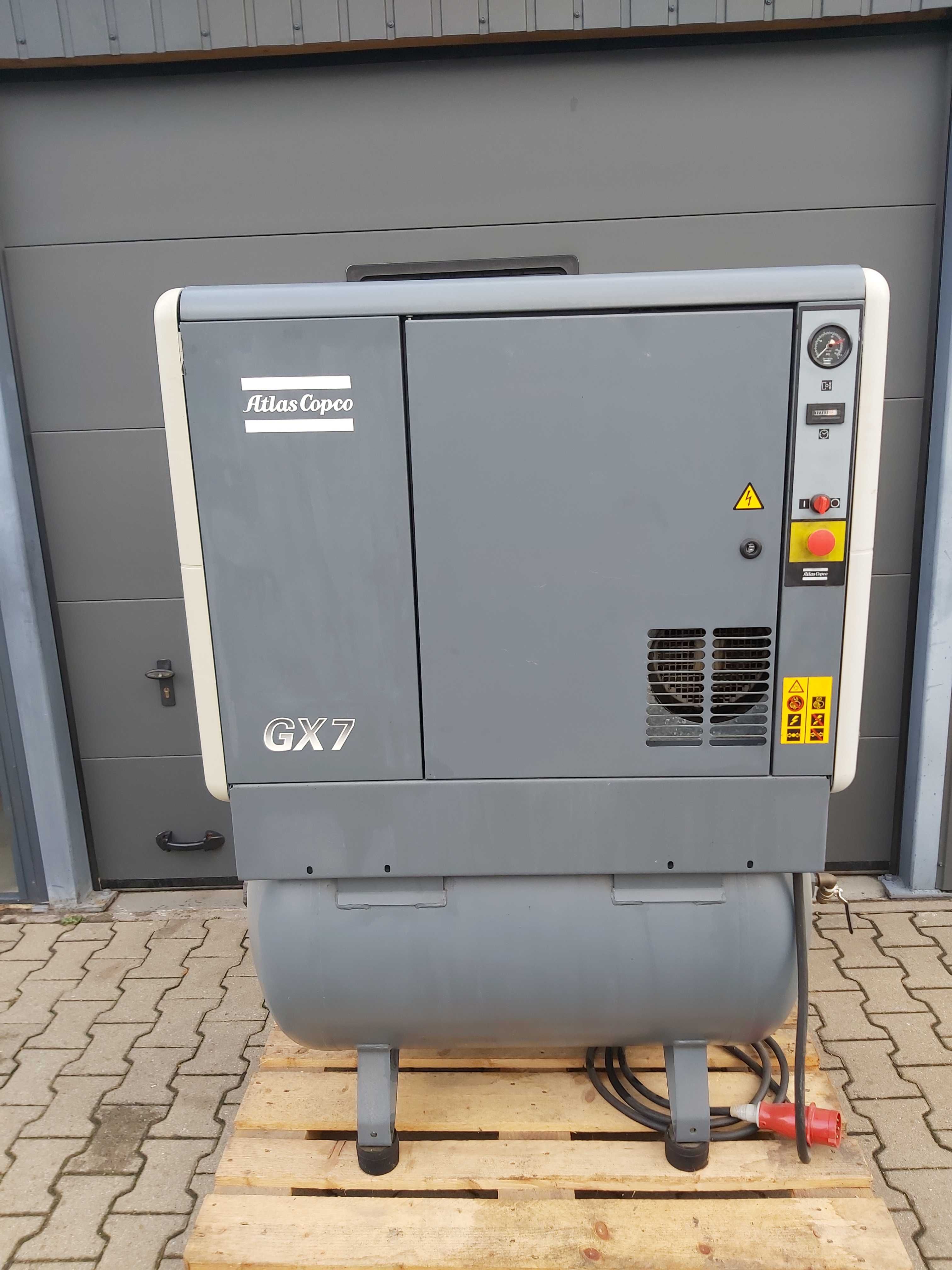 Sprężarka Śrubowa Kompresor ATLAS COPCO 7,5 kw