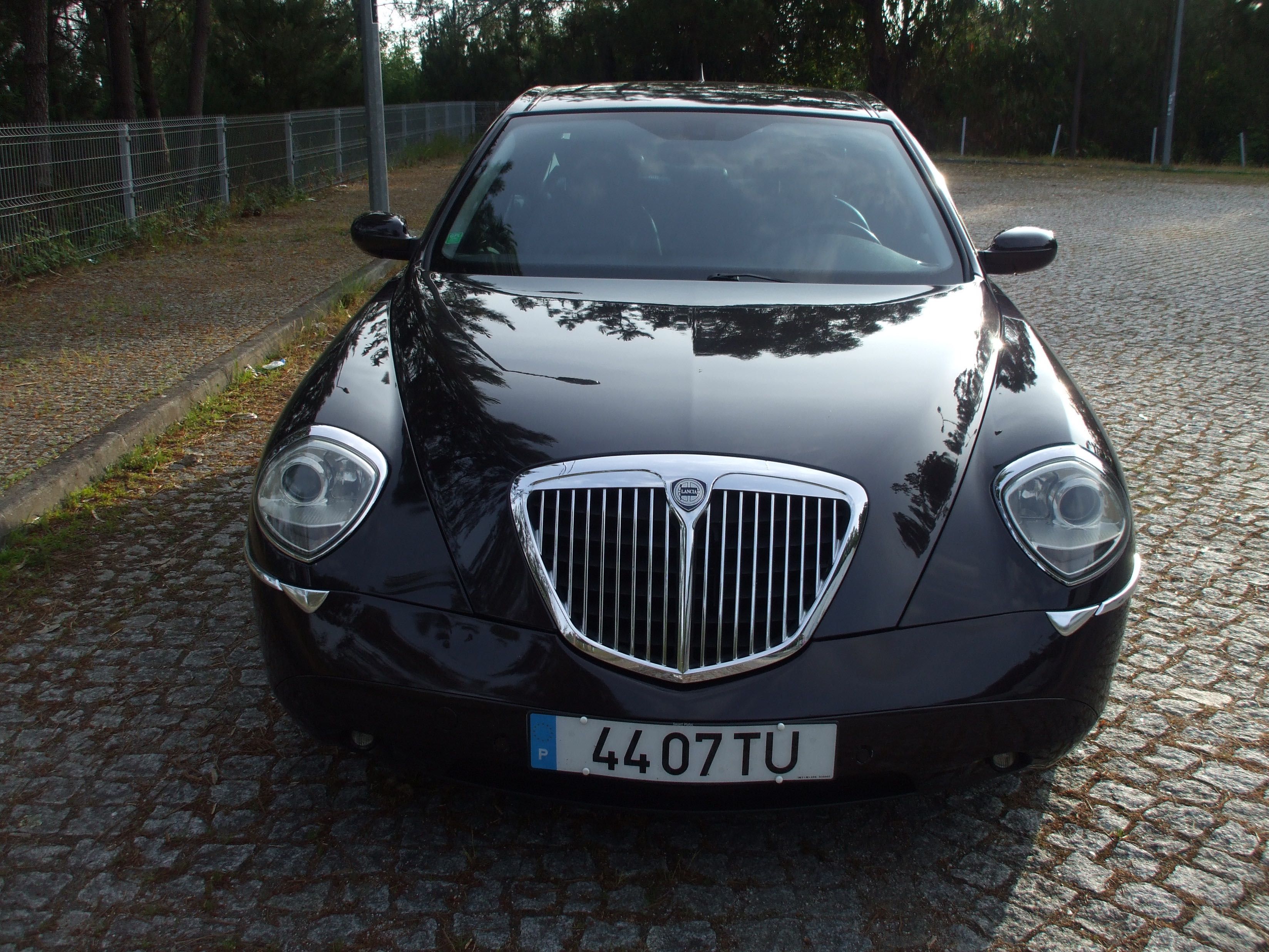 Lancia Thesis 3.0 V6 Comfortronic