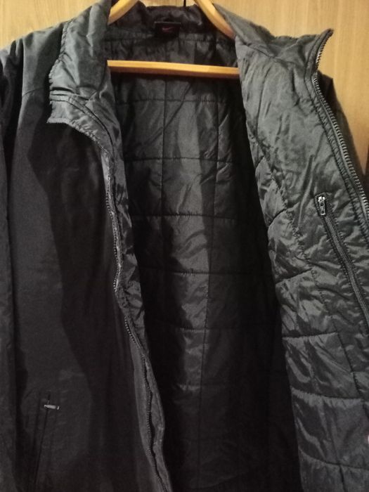 Куртка Nike осінь- весна.