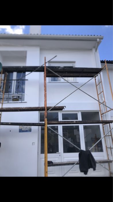 Faço capoto Barramento e pinturas