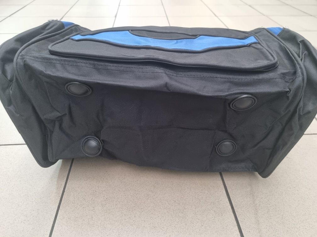 Niebiesko-czarna torba podrozna 80 cm