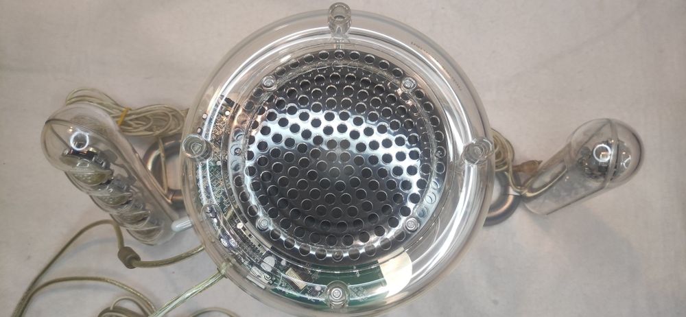 Harman Kardon SoundSticks I 2000року