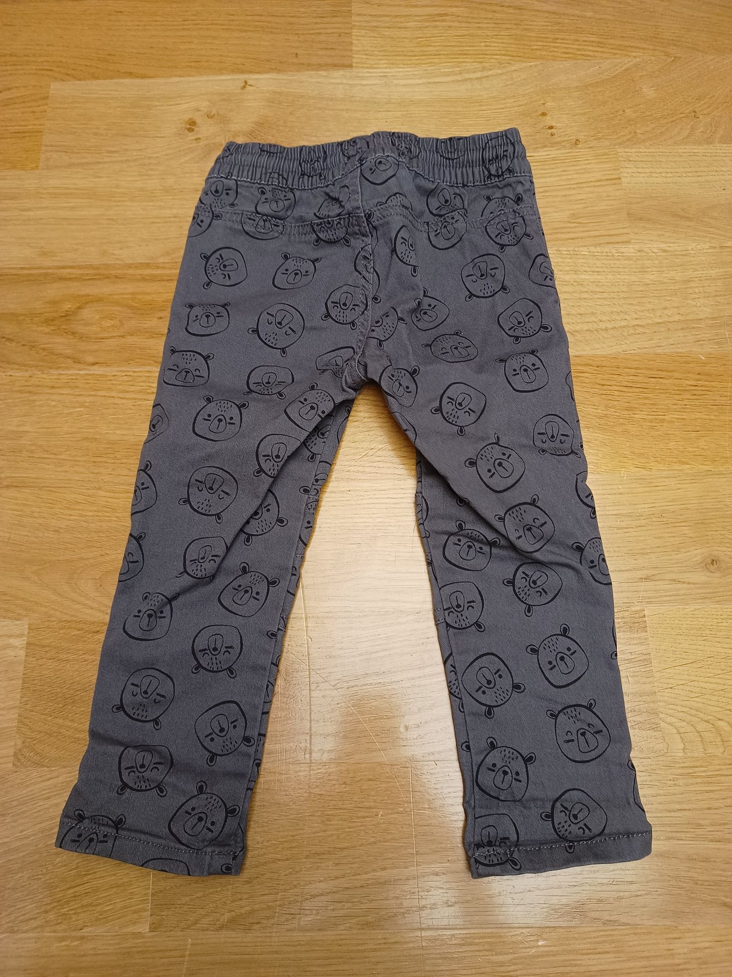 Nowe spodnie Pepco 92