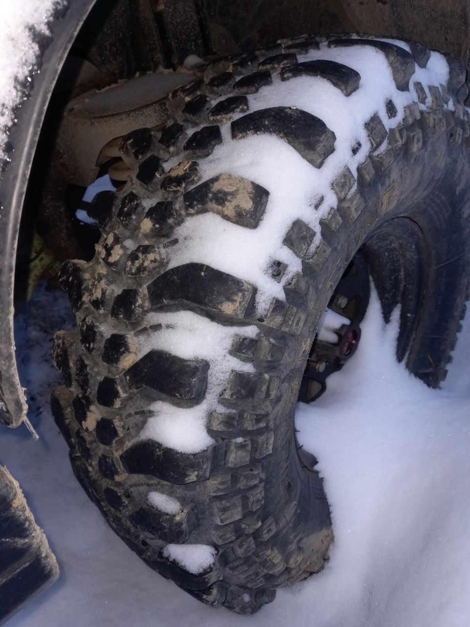 Silverstone 35x11.5R15