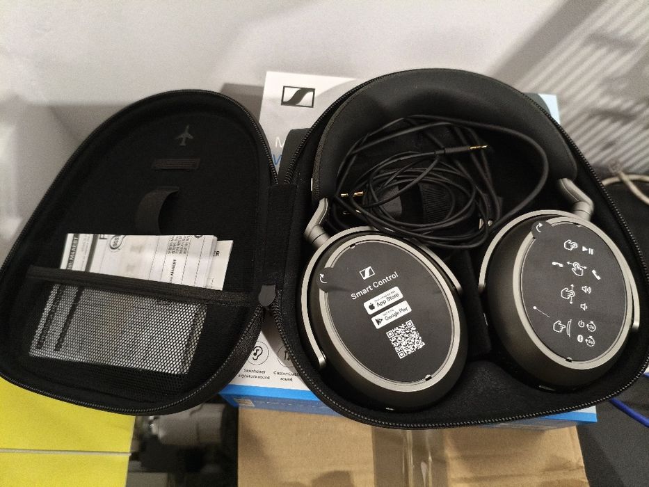 Słuchawki bezprzewodowe Sennheiser MOMENTUM 4 Wireless Graphite