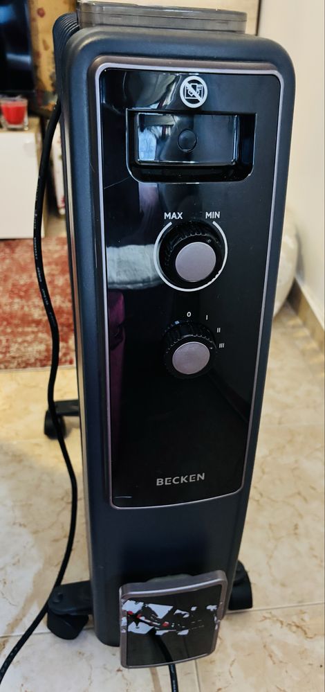 Aquecedor / Irradiador a oleo Becken 2000W BOR-2332