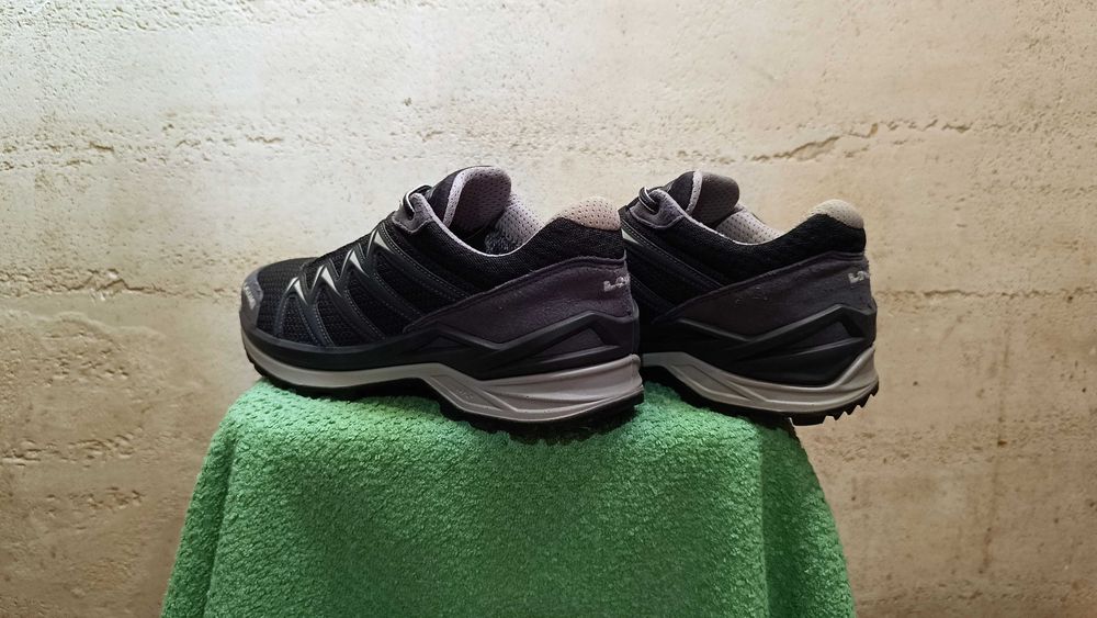 Buty trekkingowe LOWA INNOX PRO GTX LO r.41,5 Gore-Tex st.bardzo dobry