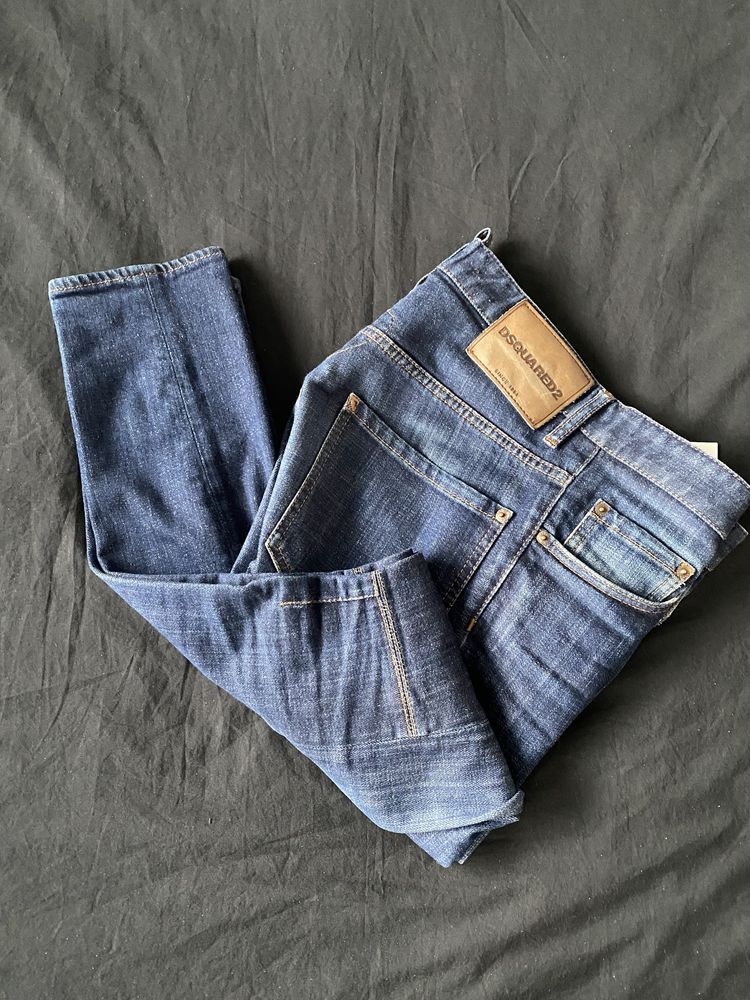 Dsquared2 spodnie jeansy IT46