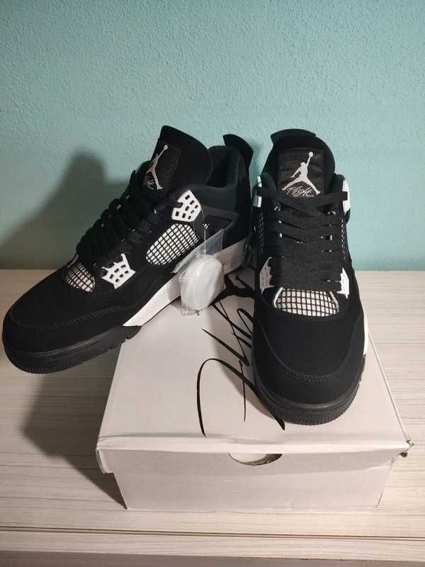 "Buty męskie Trampki" Nike Jordan 4 czarny FQ8138 r.43