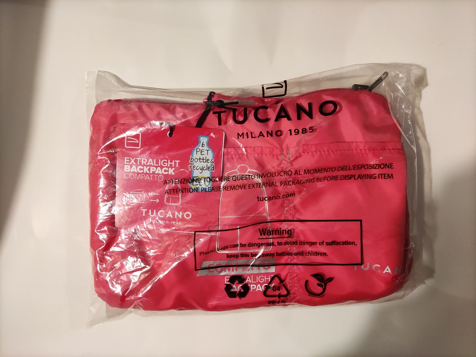 Mochila expansível Tucano Compatto Eco Backpack rosa forte