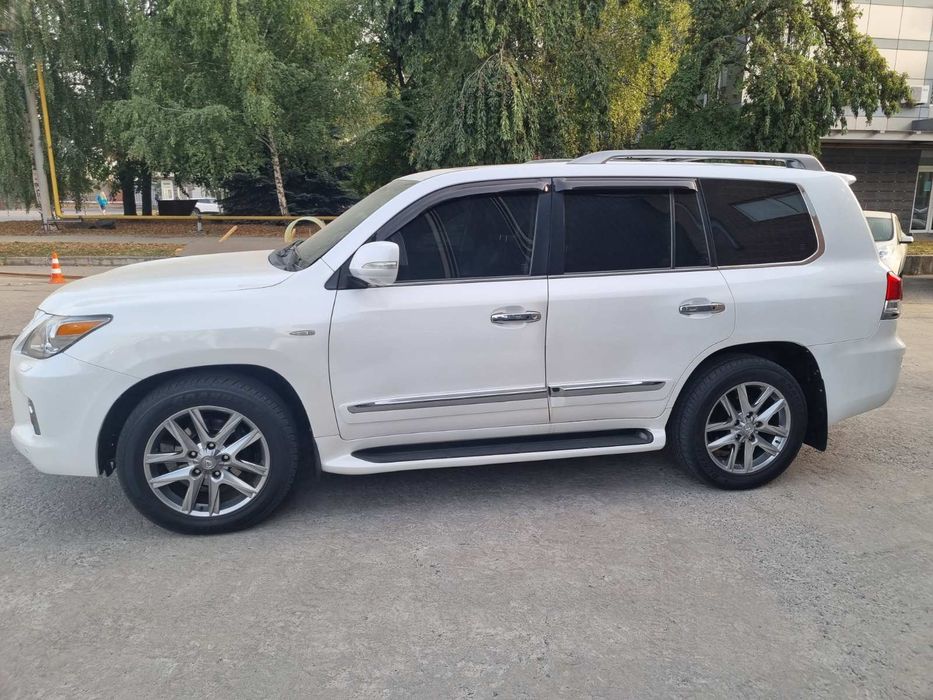 Продам Лексус LX570  2008 ГАЗ