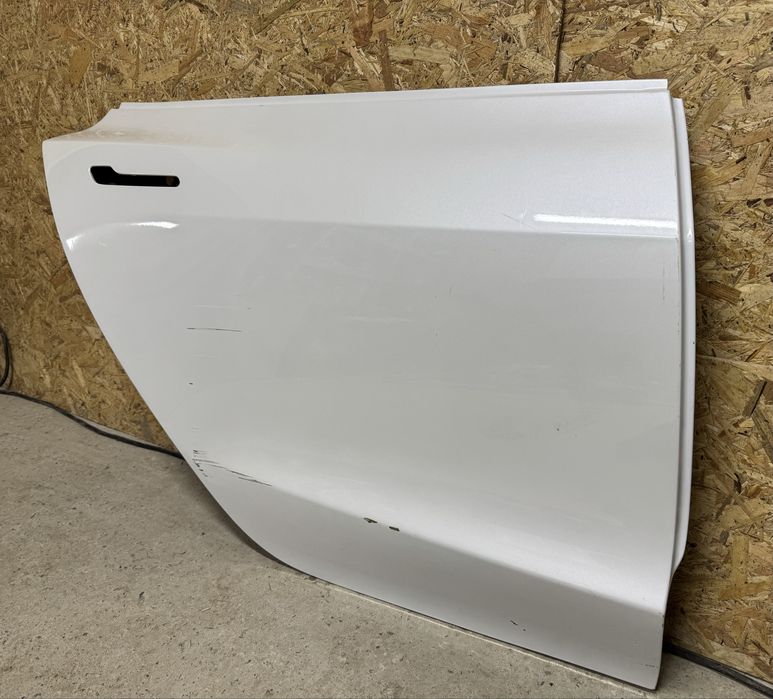 Tesla Model 3 highland двері задні праві