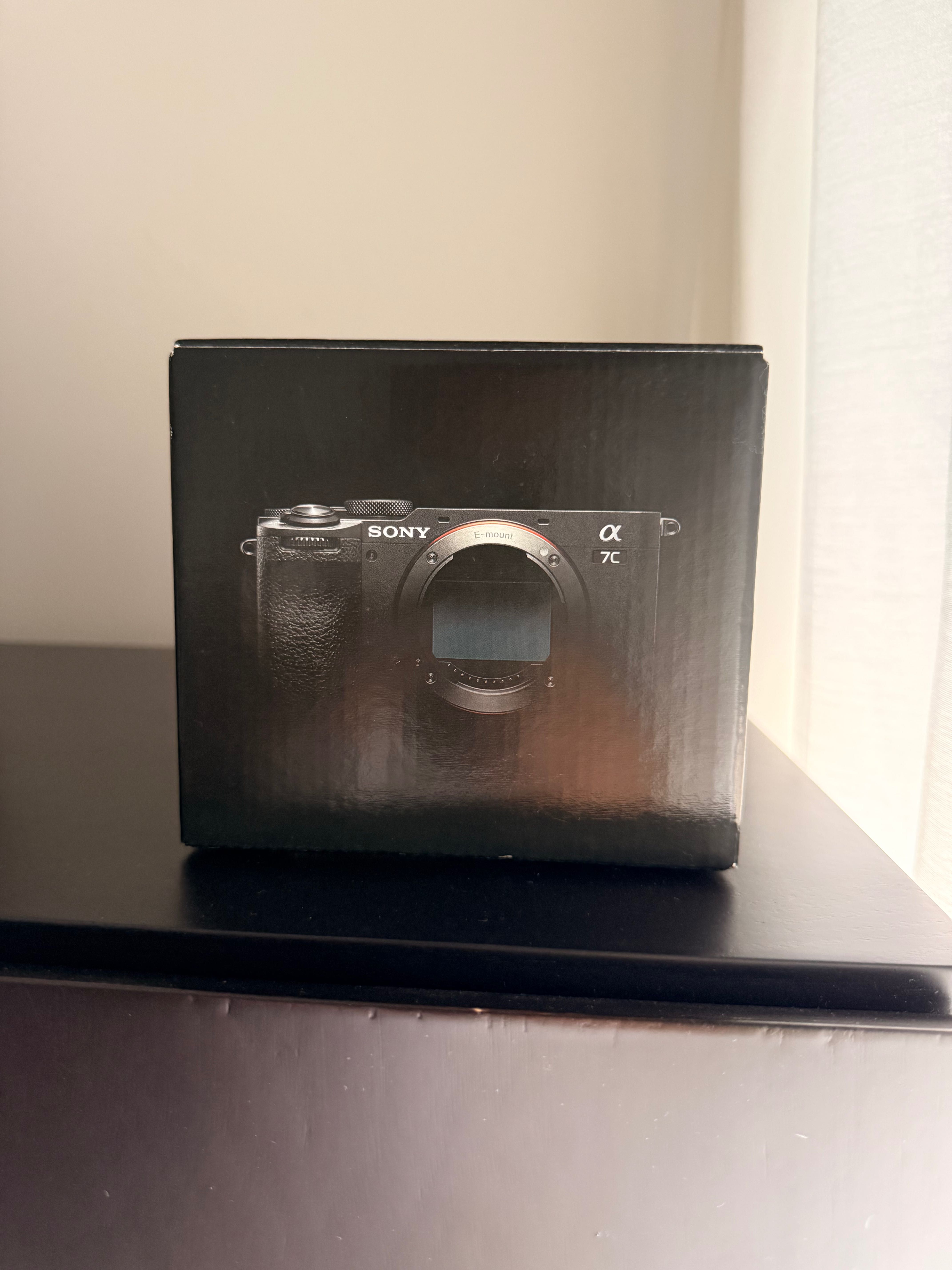Sony A7C II NOVA Nunca Usada