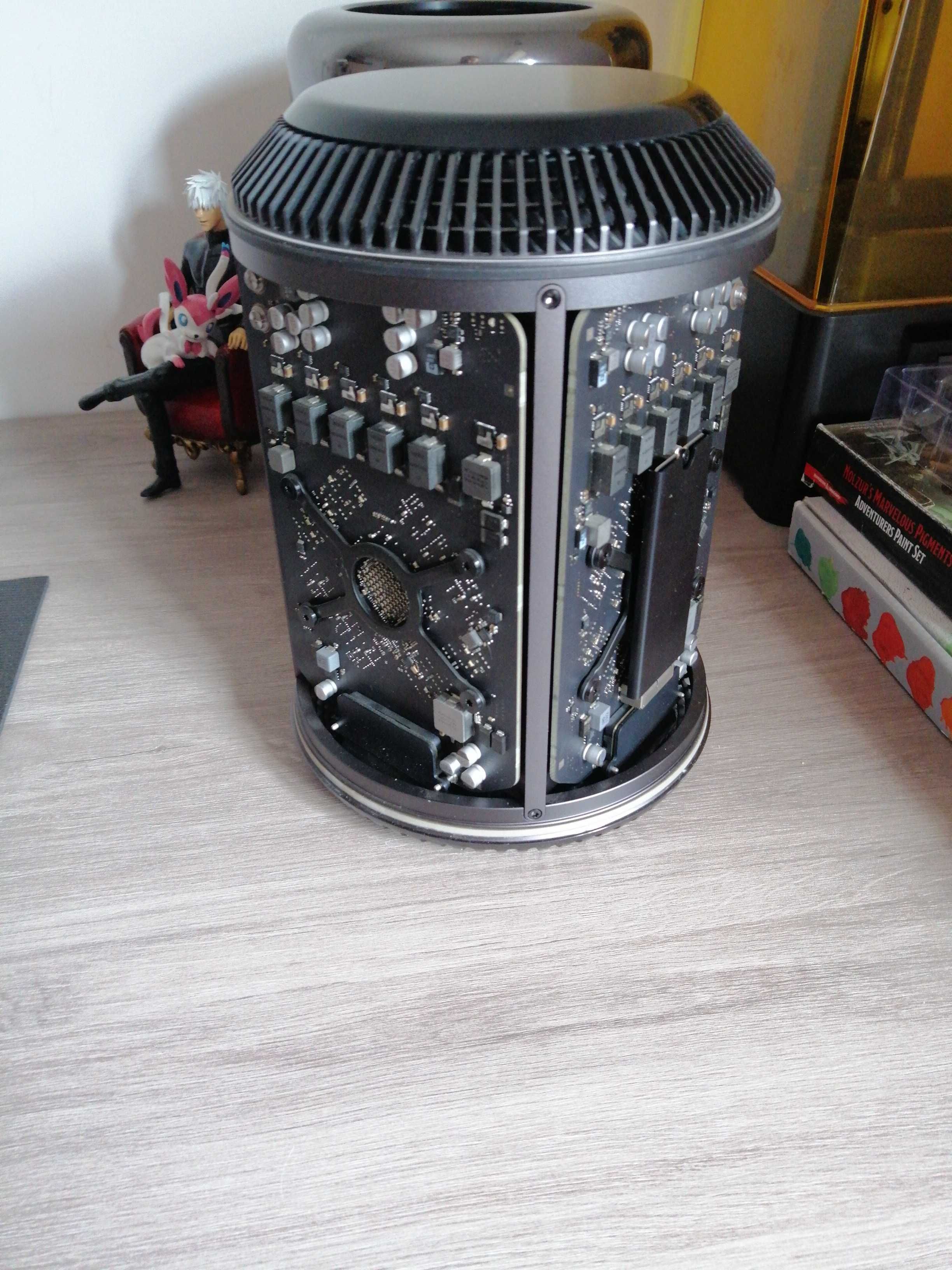 Apple Mac Pro 6.1  [2014, 12cores, 64Gb/1Tb]