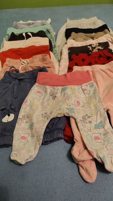 17 par spodni rozmiar 62