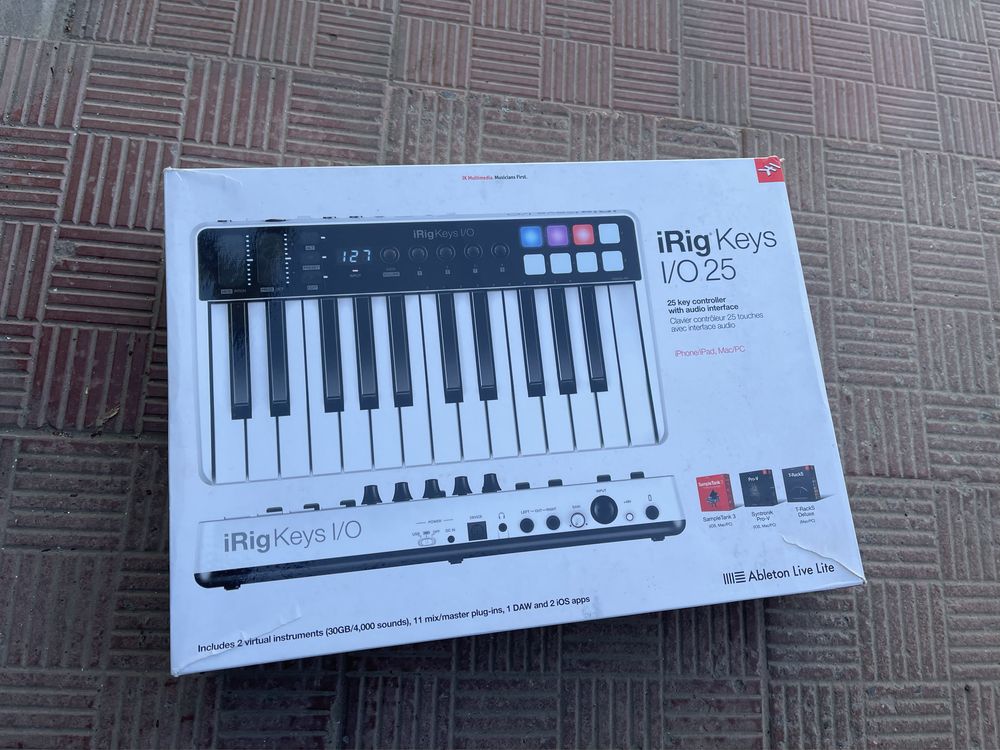 MIDI-клавіатура з аудіоінтерфейсом IK MULTIMEDIA iRIG KEYS I/O 25