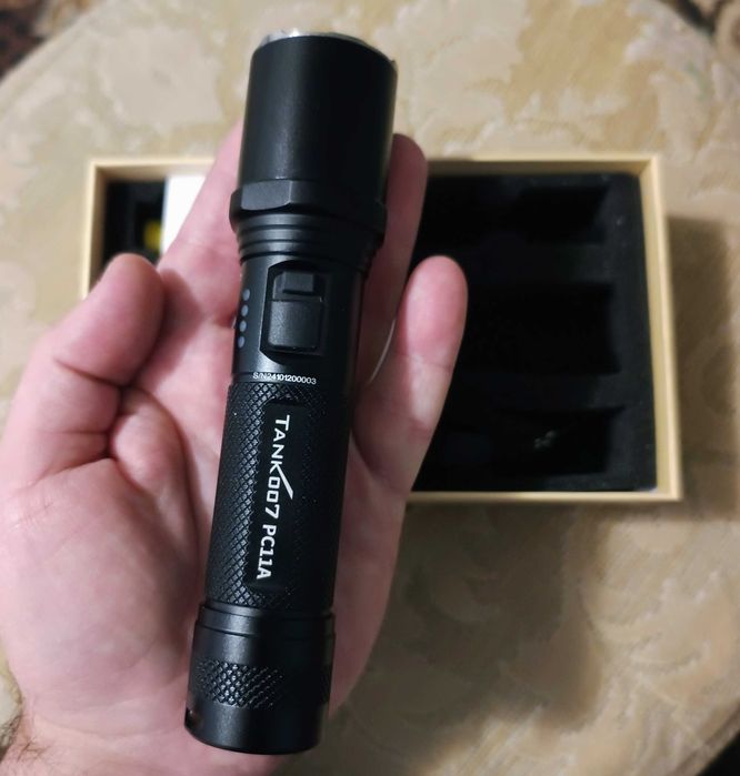 Tank007 PC11A 2100 Лм, 320 м + фірмовий акум 18650