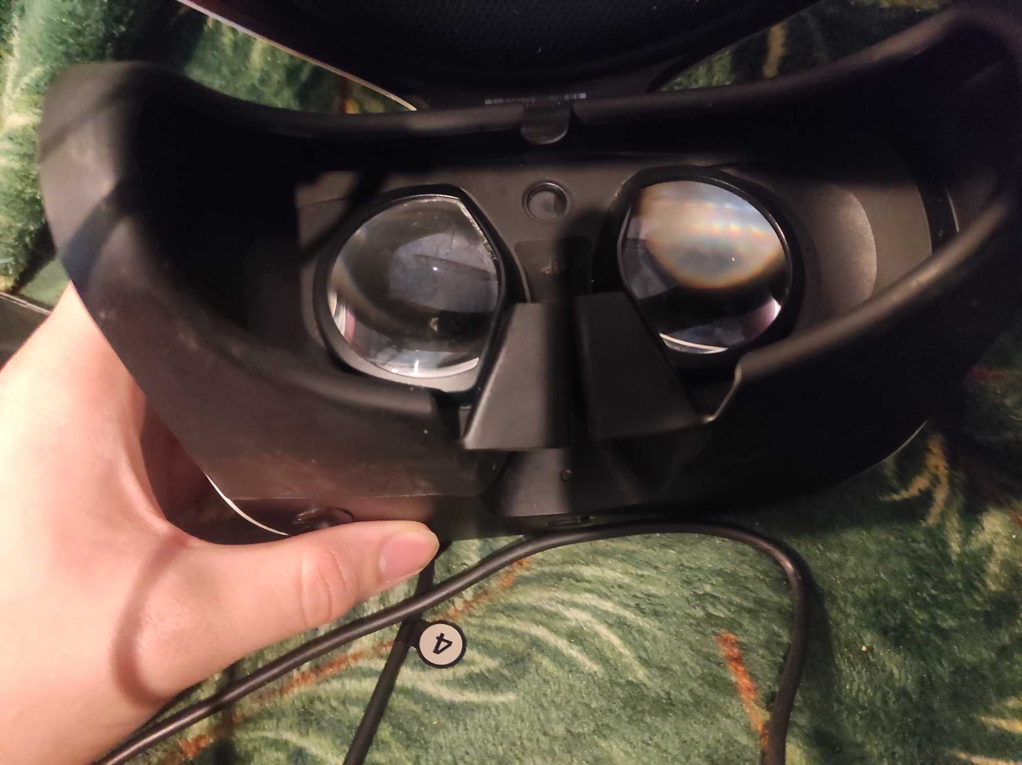 Gogle VR do PS4 z uszkodzonym kablem