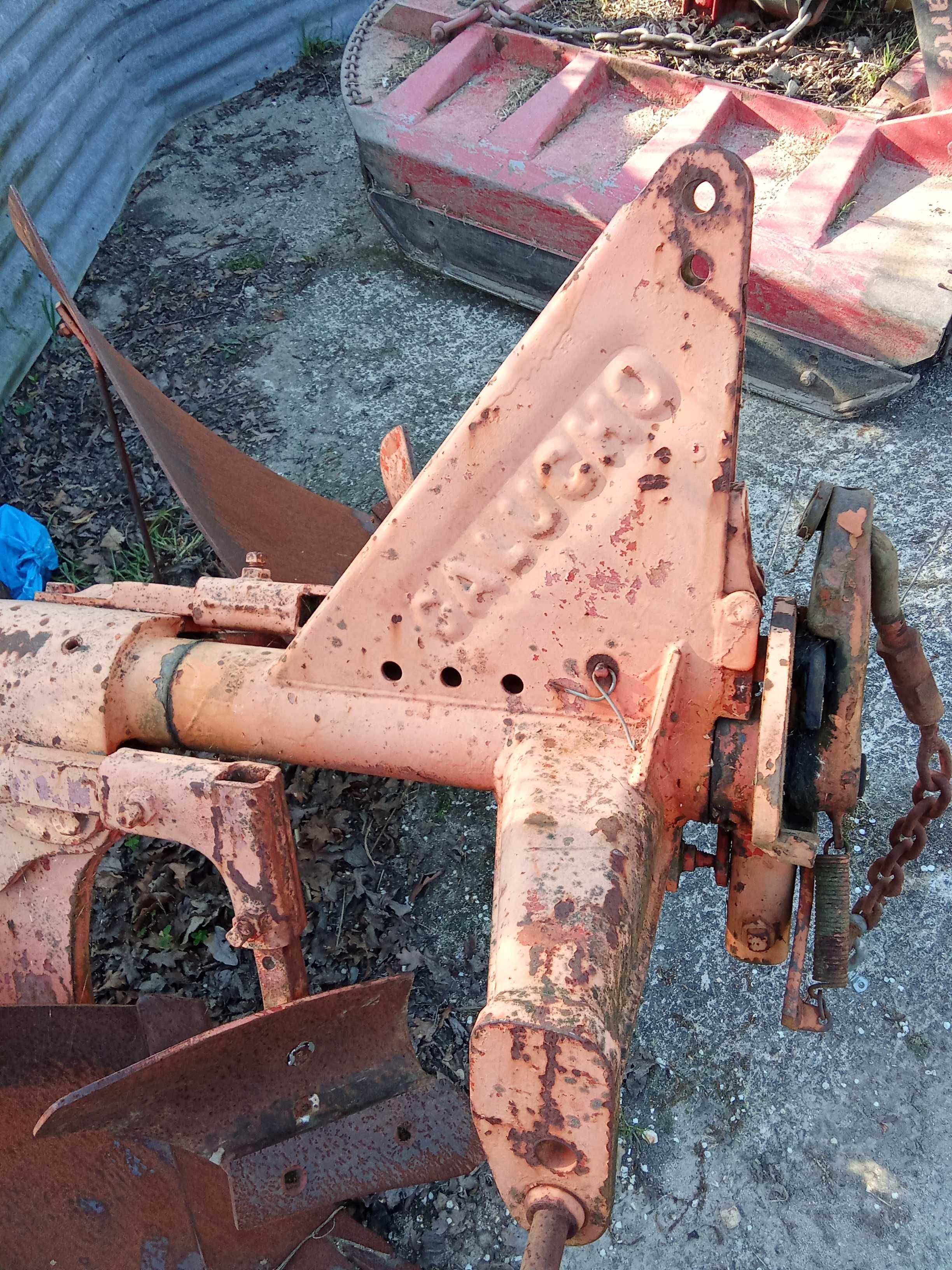 Vendo arado 14 pulgadas