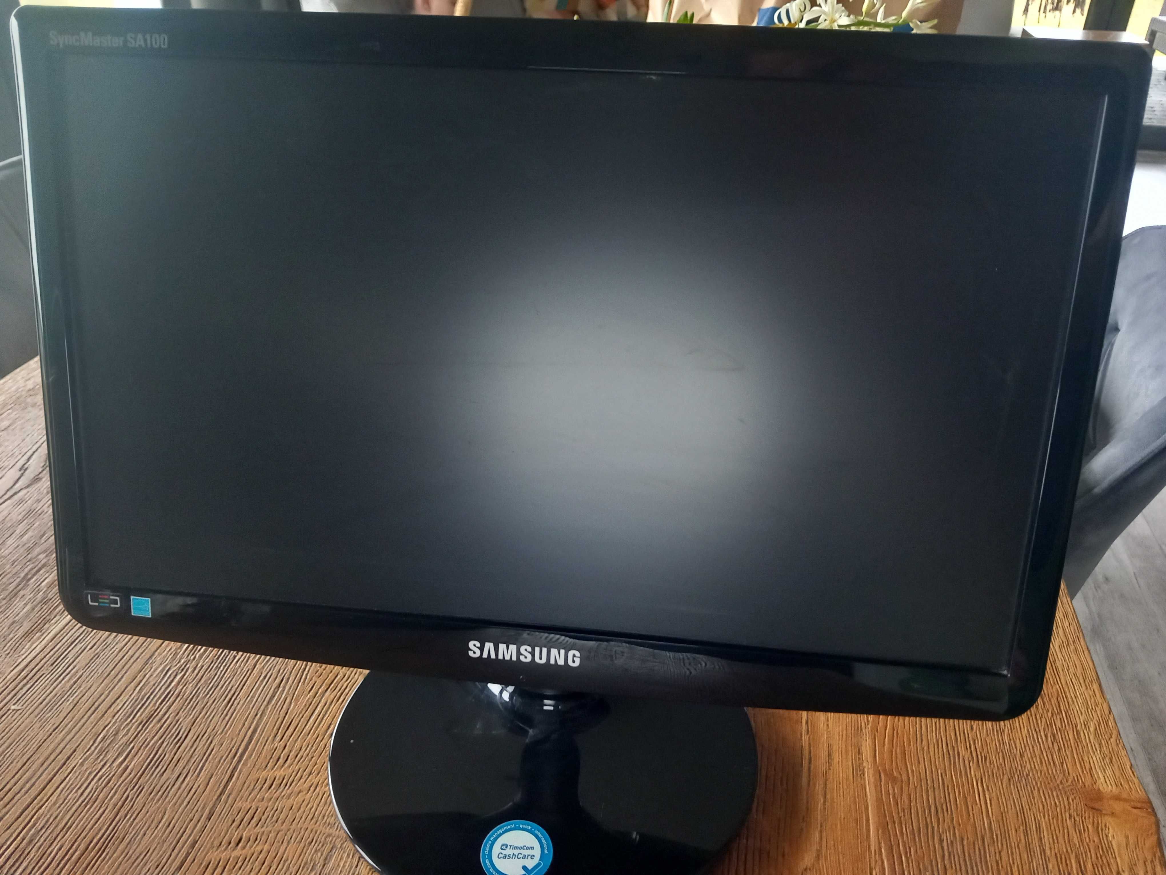 Monitor Samsung SyncMaster SA 100