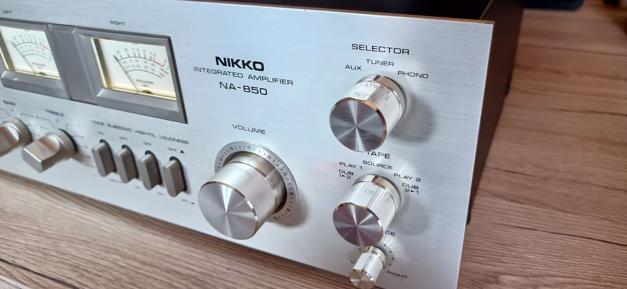 Wzmacniacz Nikko NA 850,