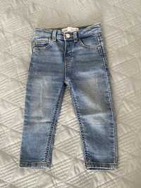 Дитячі джинси Zara 86 р.