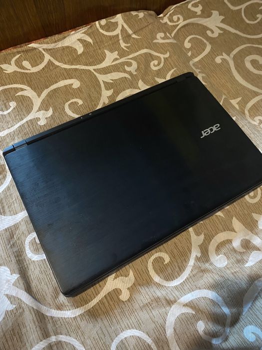Ноутбук Acer Aspire V5-573G