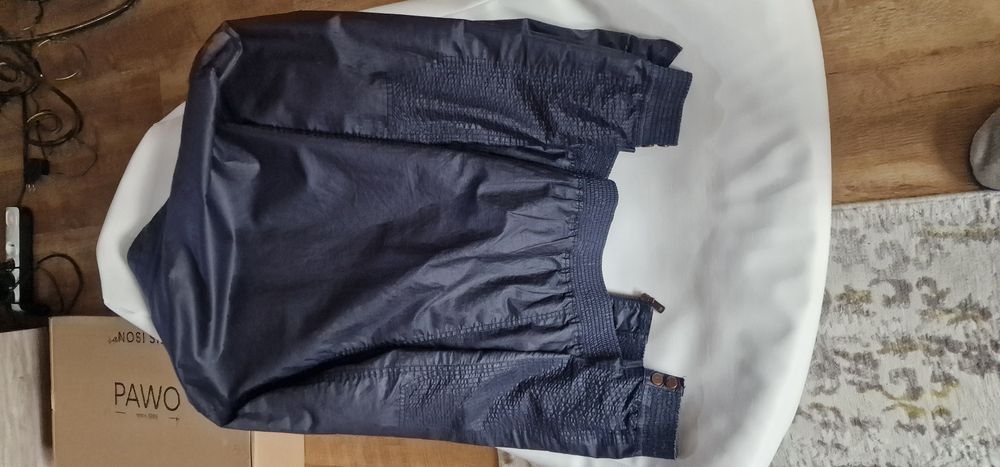 Lekka męska kurtka wiosenna RESERVED L