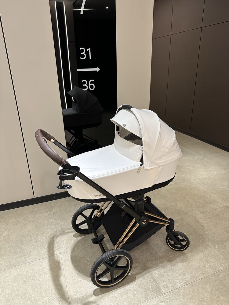 Продам люльку Cybex Priam 4.0 off white