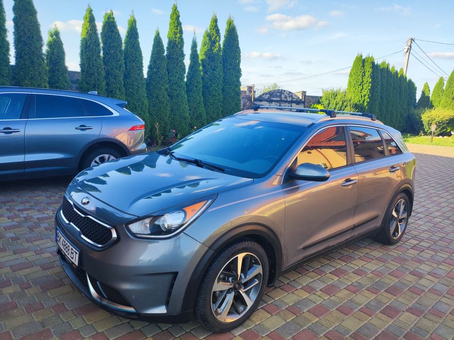 Продам авто Kia Niro 2017 р.в, 1,6 гібрид 149 тис.км., клімат.