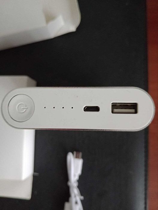 Павербанк (Зовнішній акумулятор)