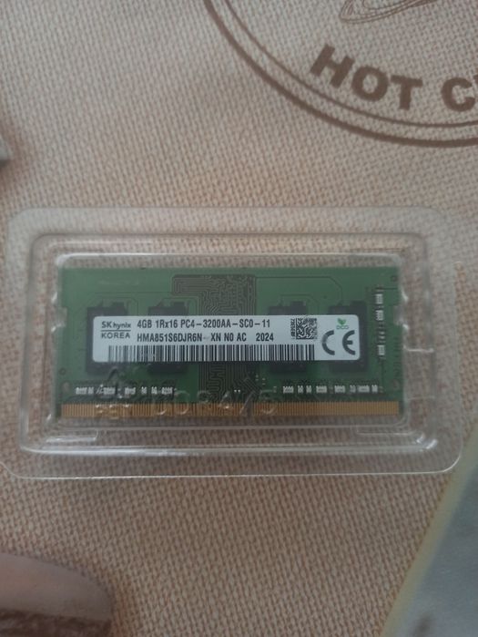 Полностью рабочие 4+4+4 gb ddr4 so-dimm