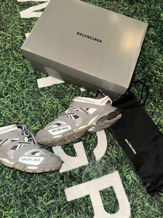 Balenciaga Track 1