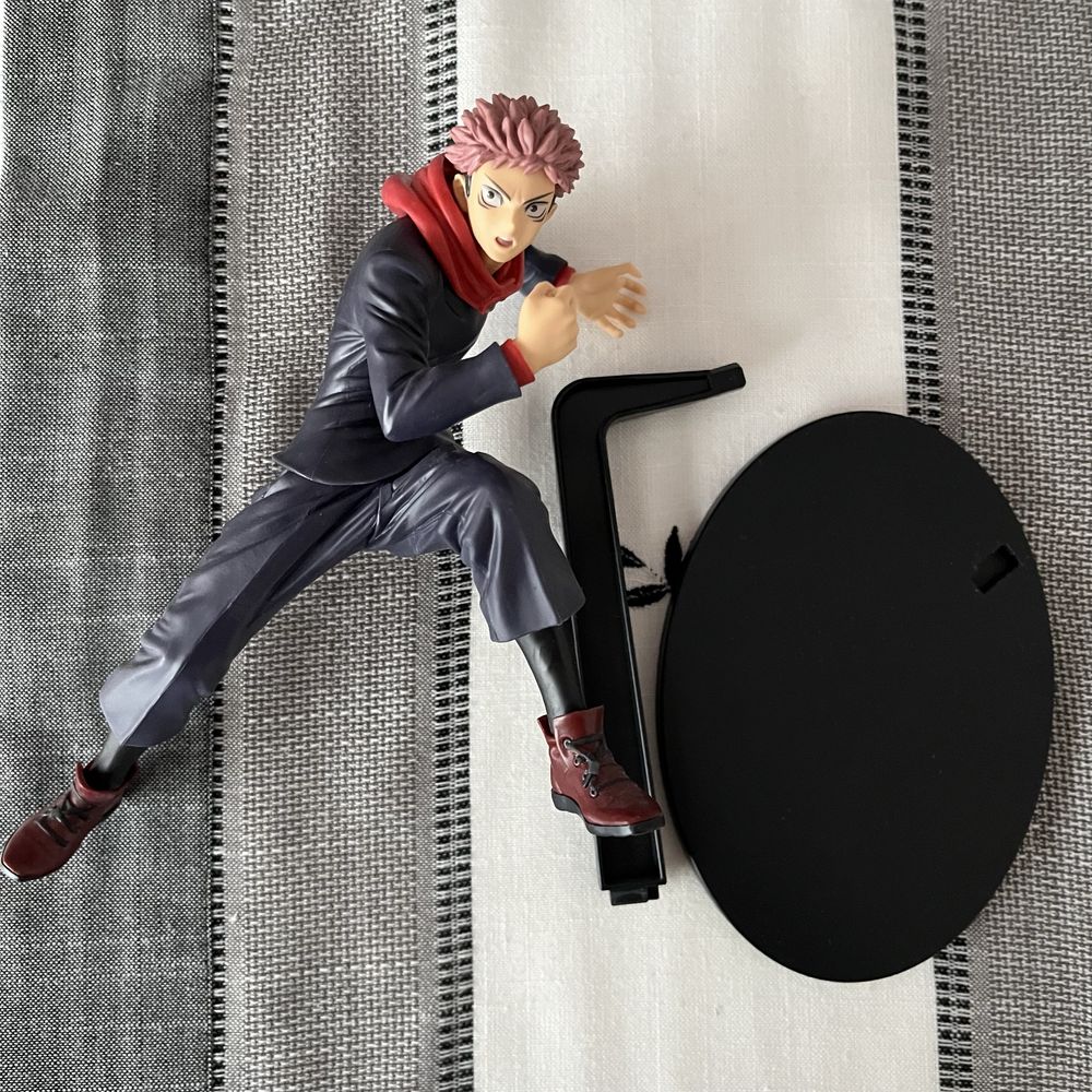 Figurka Jujutsu Kaisen Itadori Bandai