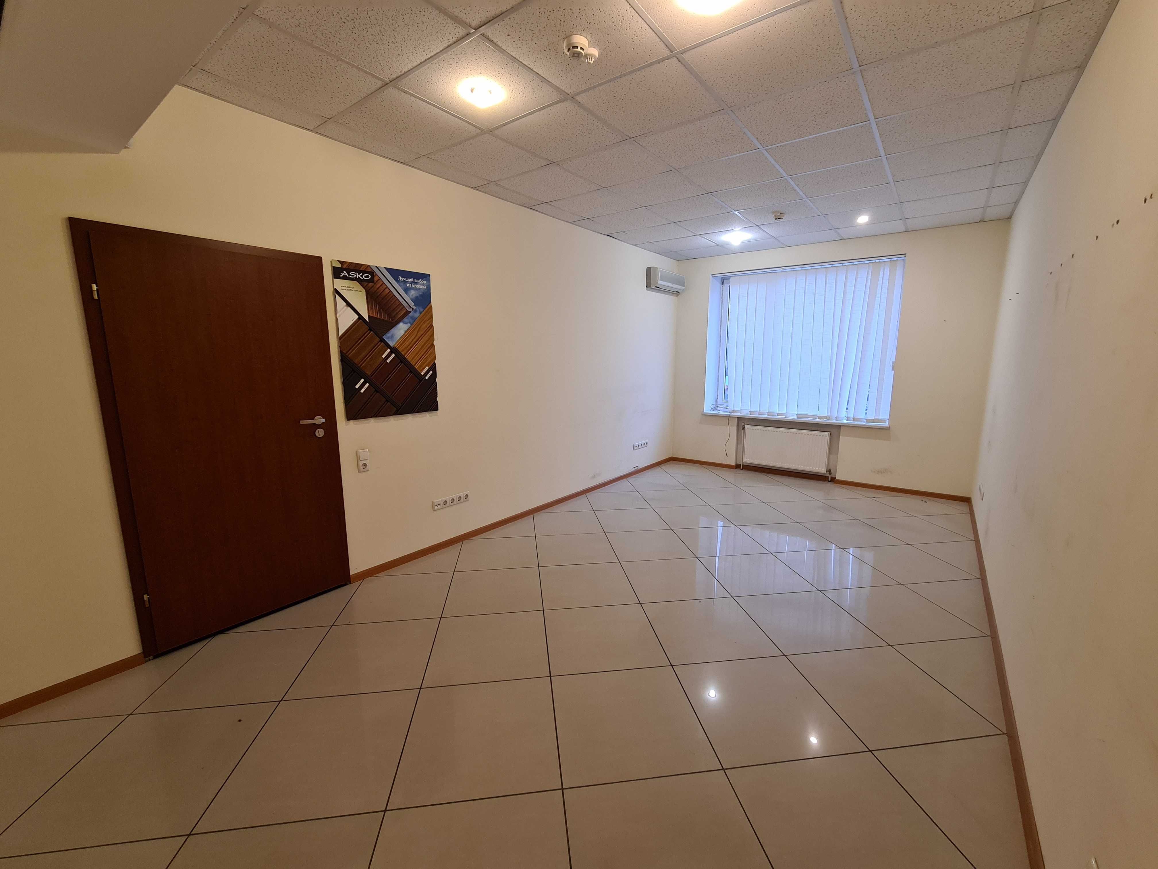 Сдам в аренду  блок из 3х кабинет-офис 50 кв.м.