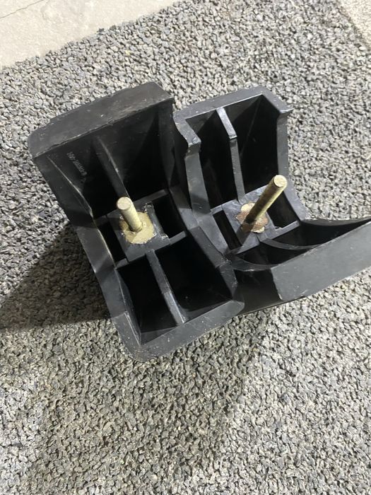 Отбойники на ВАЗ 2106