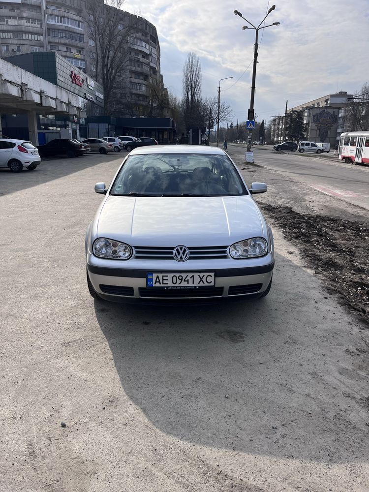 Volkswagen Golf 4