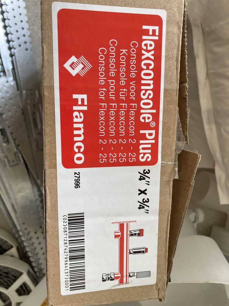 Konsola naczynia wzbiorczego c. o. FLEXCONSOLE PLUS 3/4