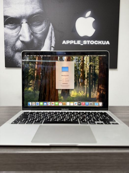 Продам Macbook Air 2020 13,3 M1 8 256 Space