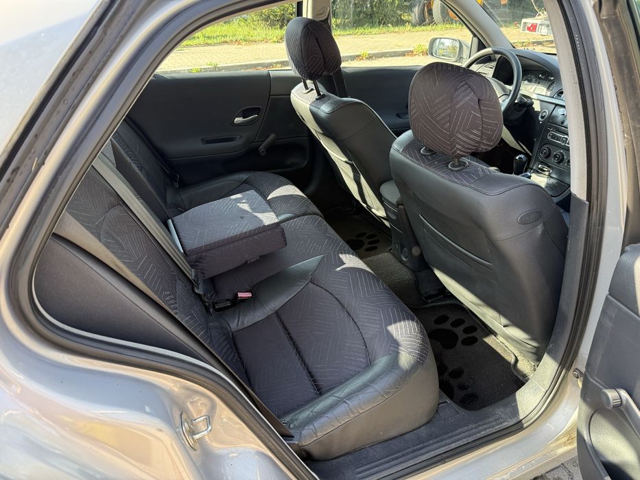 Renault Laguna Lift 1.6b/2006r/220tys/Klima/Bogata wersja/Okazja
