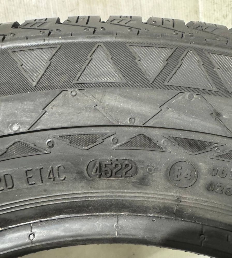 225/65r16C Continental VancoWinter 2 112/110R 2022