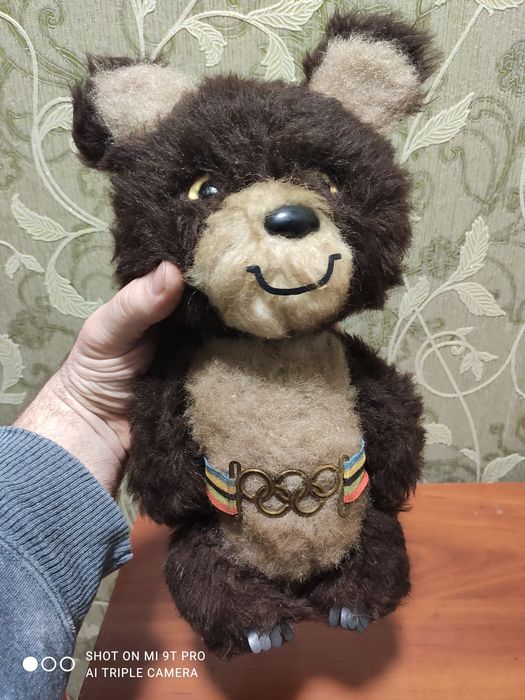 Продам игрушка мишка олимпиада